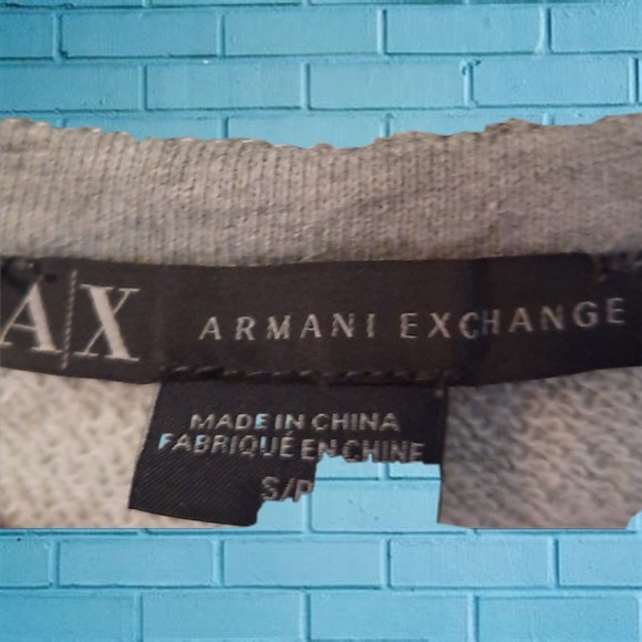 Armani exchange pullover - Picture 2 of 3
